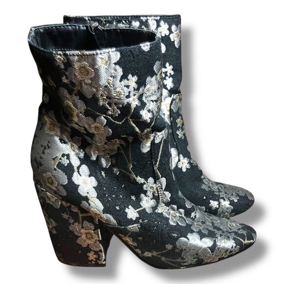 Indigo Rd Floral Metallic Brocade 4″ Heel Booties Size 7.5 – Statement Glam! - Picture 3 of 8